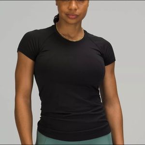 Lululemon Swifty Tech Short Sleeve Shirt 2.0 (black) size 6 NWT
